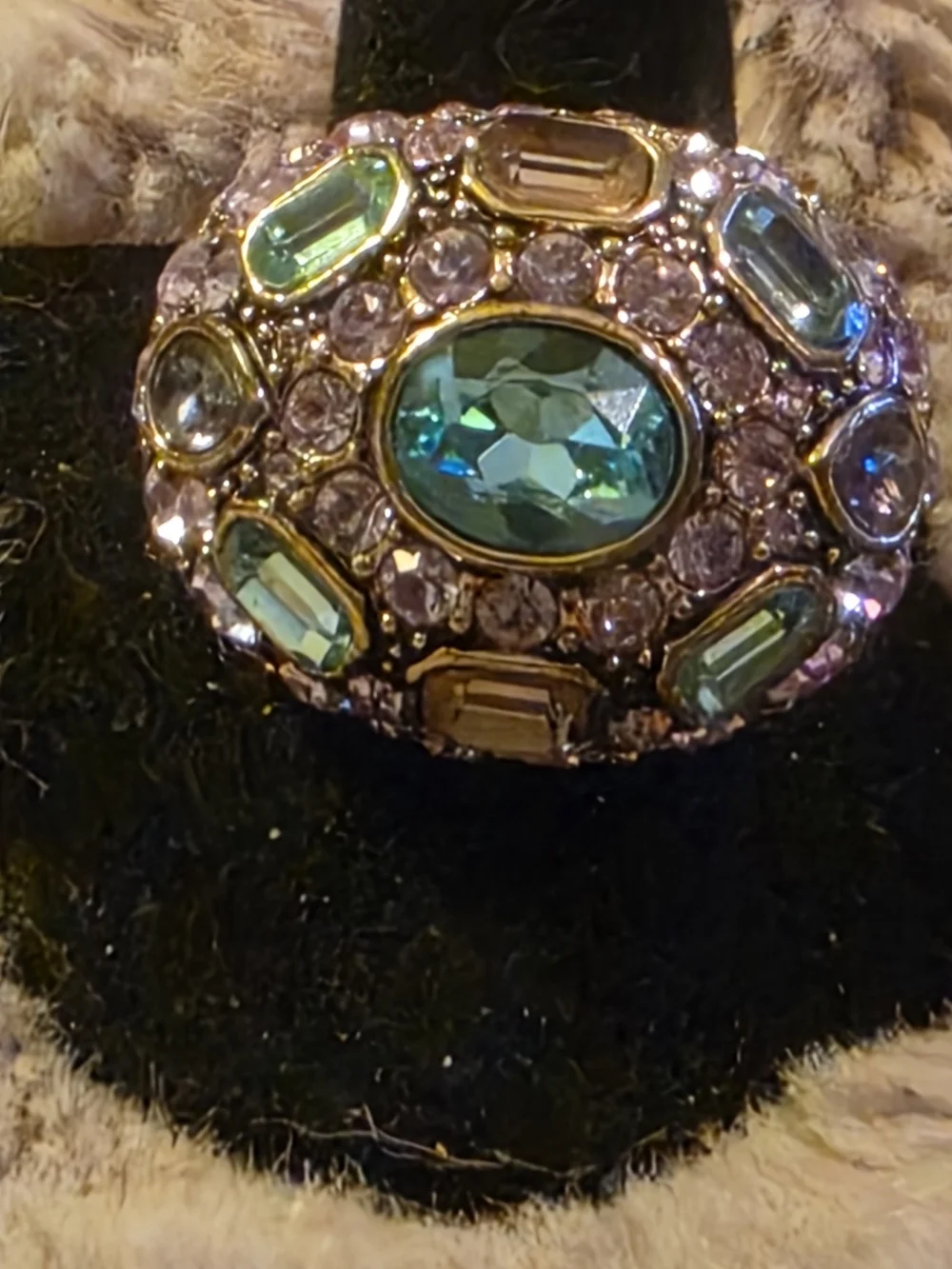 Heidi Daus Swarovski crystal signature vintage cocktail ring